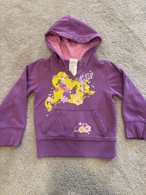 Disney Rapunzel sweatshirt 4t